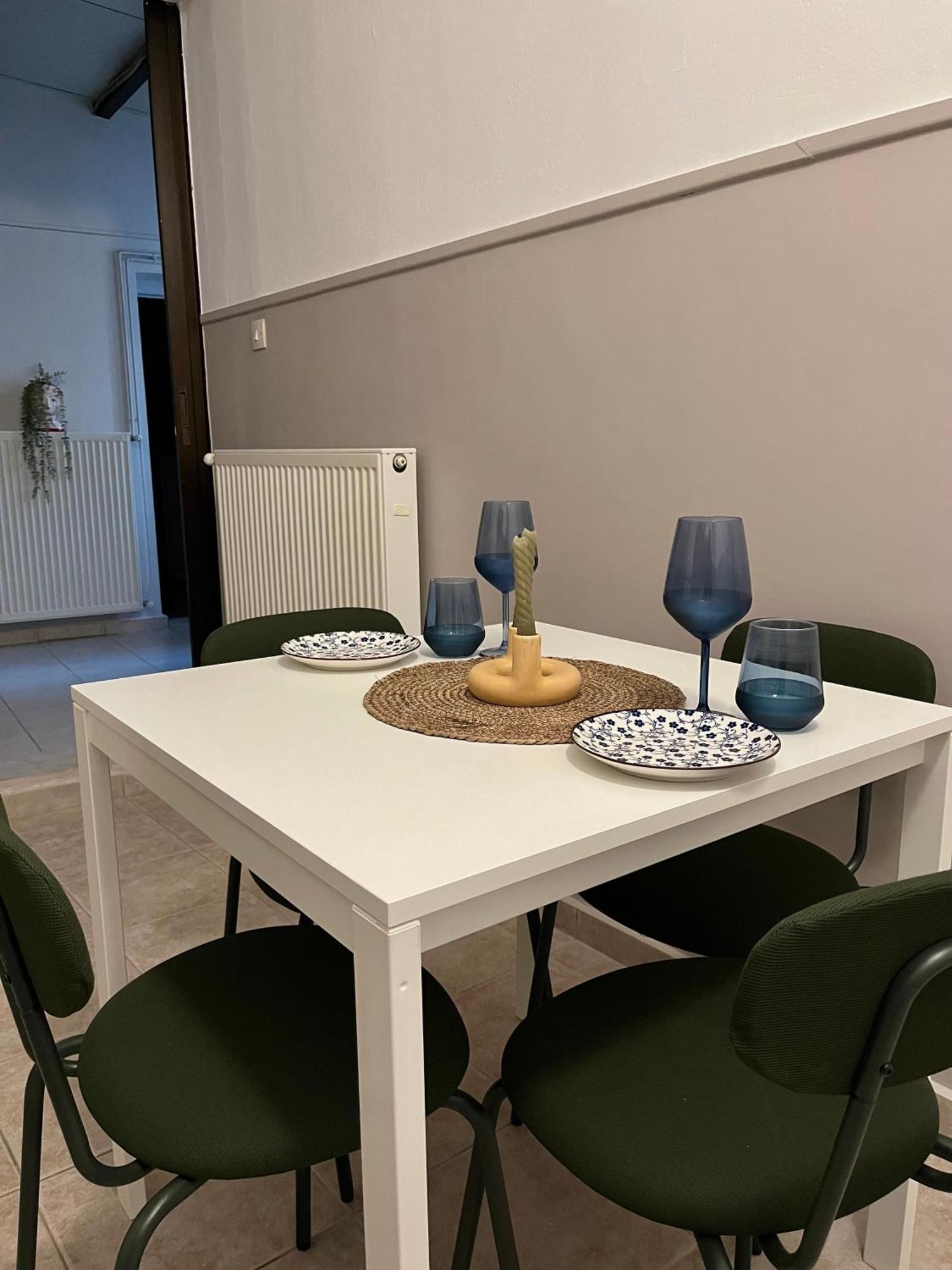 Downtown Apartment Конитса Экстерьер фото